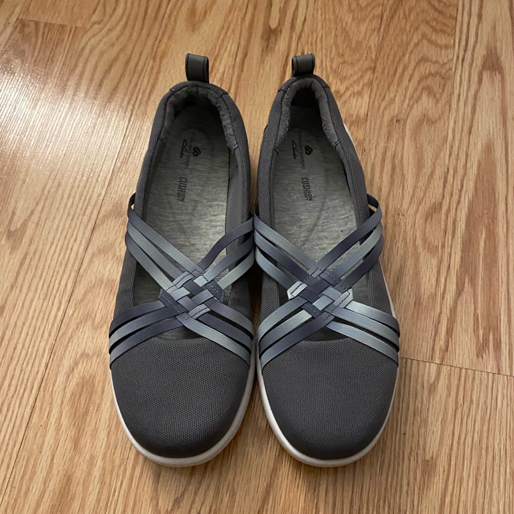 CLOUDSTEPPERS SILLIAN 2.0 slip on gray sneakers size 8